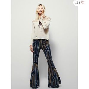 NWOT. Eve Printed Cord Flare Pant